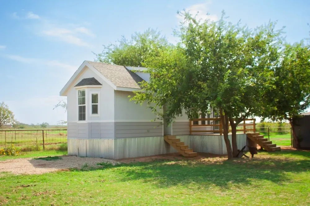 3613 FM 367 Iowa Park, TX 76367