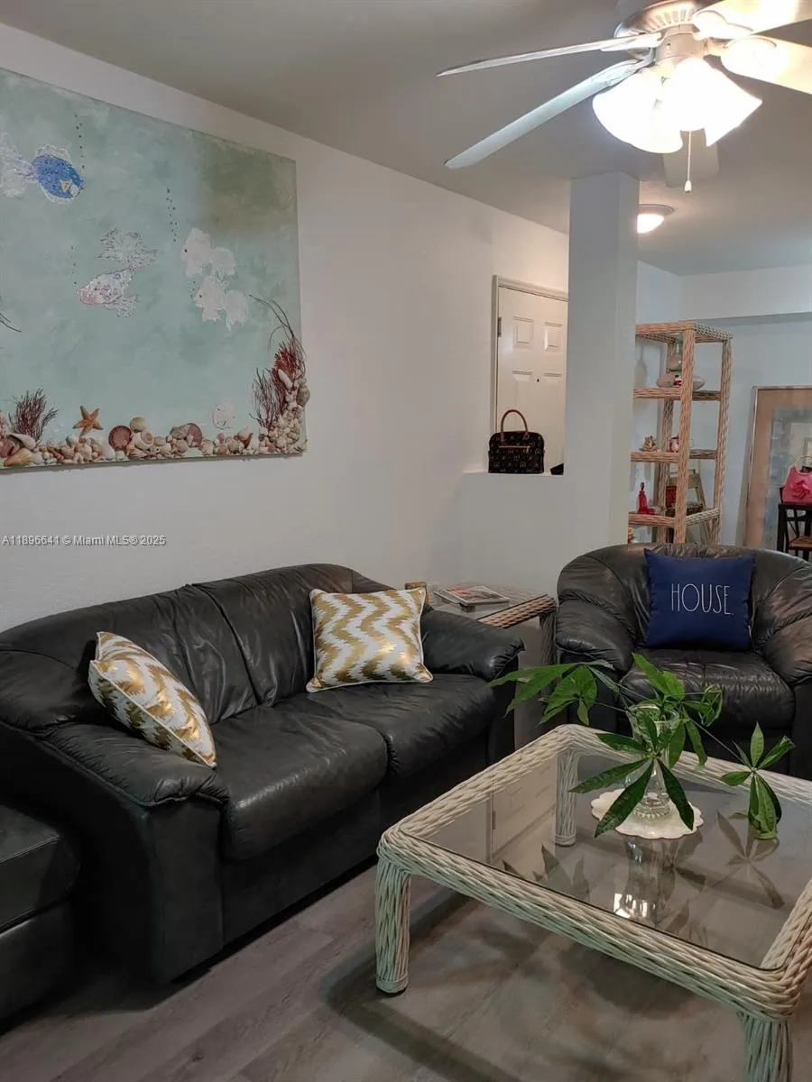 4122 Residence dr #102 Fort Myers, FL 33901