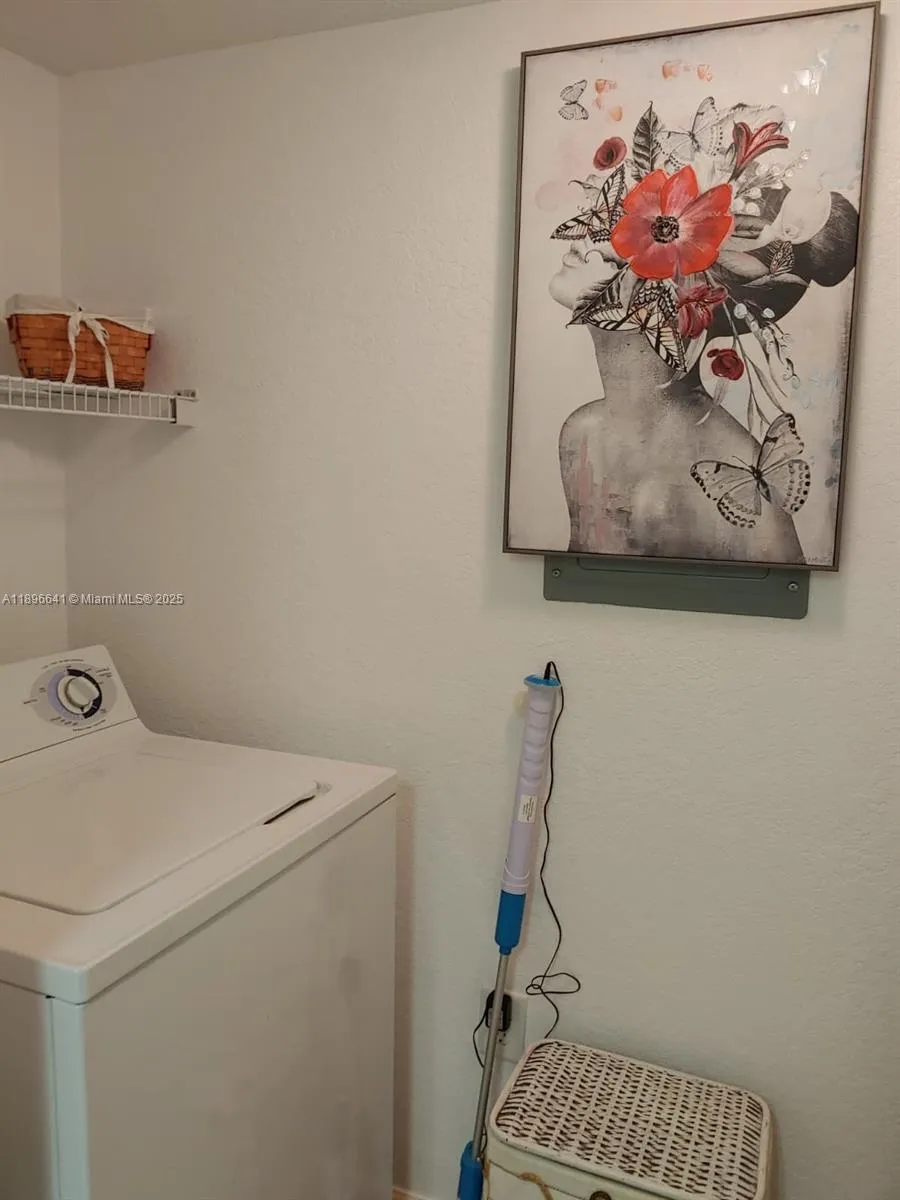 4122 Residence dr #102 Fort Myers, FL 33901