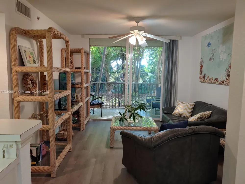 4122 Residence dr #102 Fort Myers, FL 33901