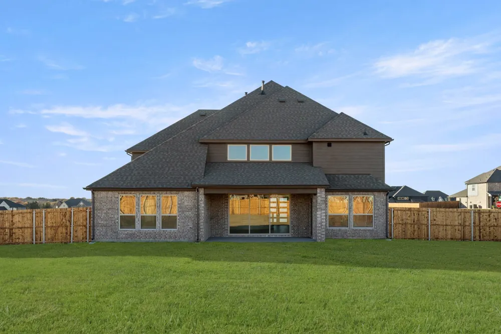 290 Cheyenne Mountain Drive Ovilla, TX 75154