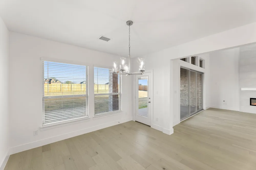 290 Cheyenne Mountain Drive Ovilla, TX 75154