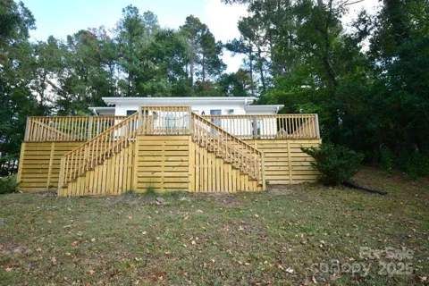 2171 John G Richards Road