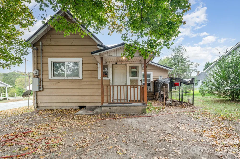 1209 3rd Street Spencer, NC 28159