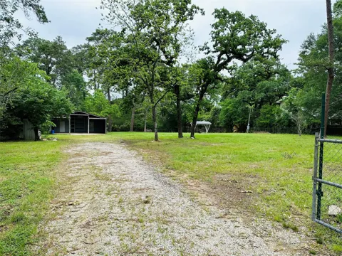 4018 E Mossy Oaks Road
