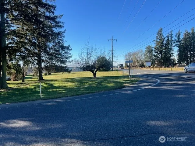 8885 Line rd Lynden, WA 98264