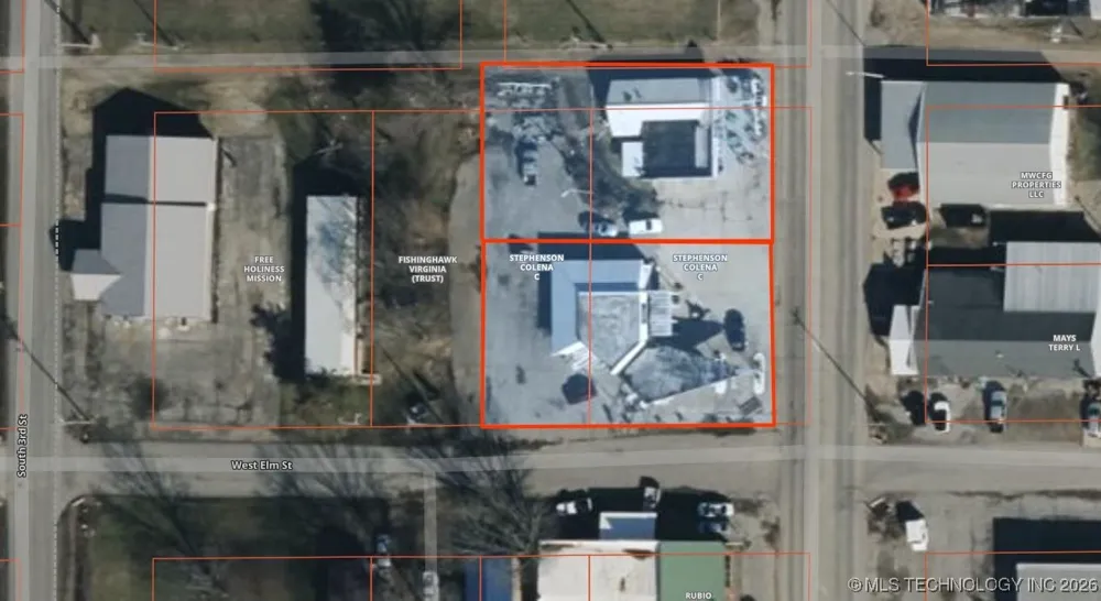 320 S 2nd Street Stilwell, OK 74960