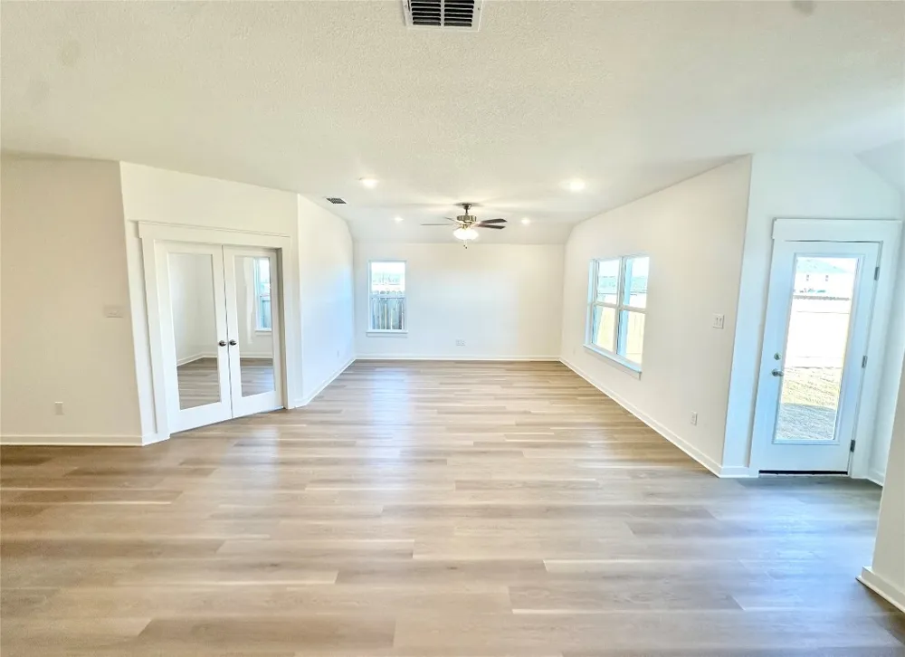 263 Oriole Street Kyle, TX 78640