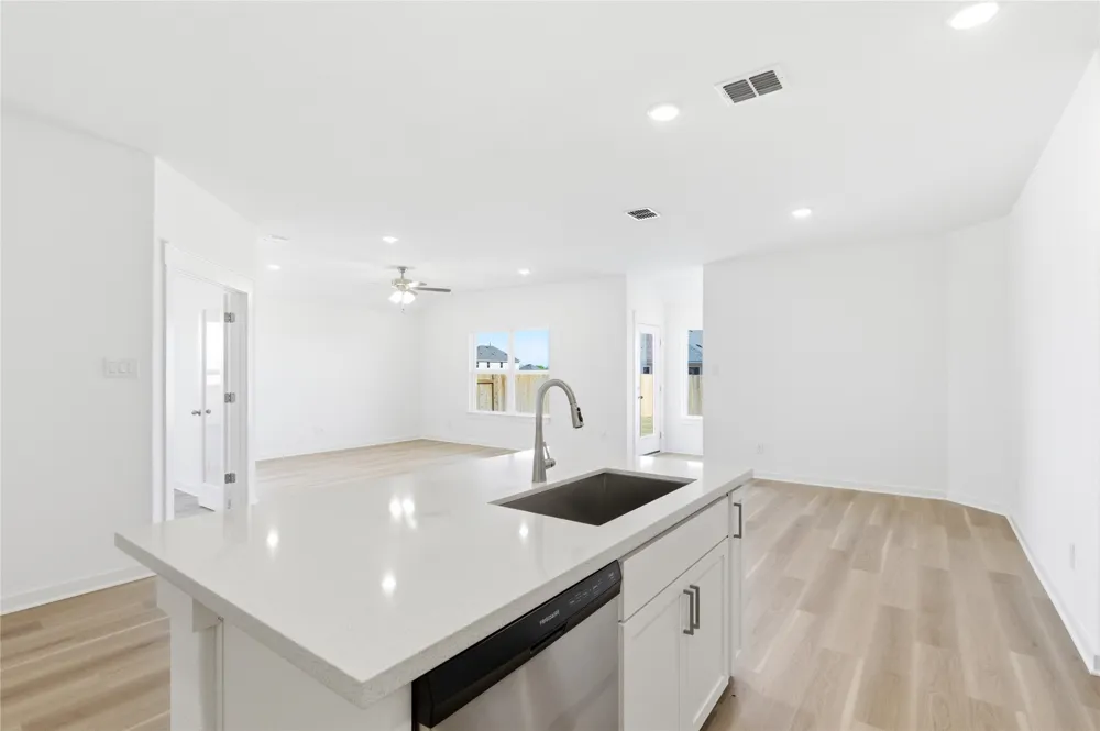 263 Oriole Street Kyle, TX 78640
