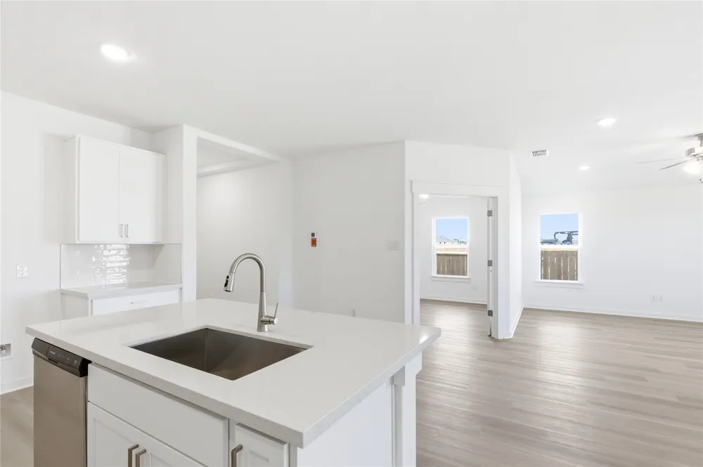 263 Oriole Street Kyle, TX 78640