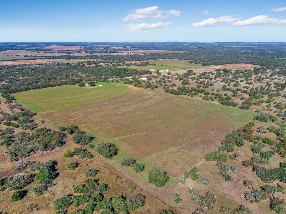 788 Clarence Jacoby Road Fredericksburg, TX 78624