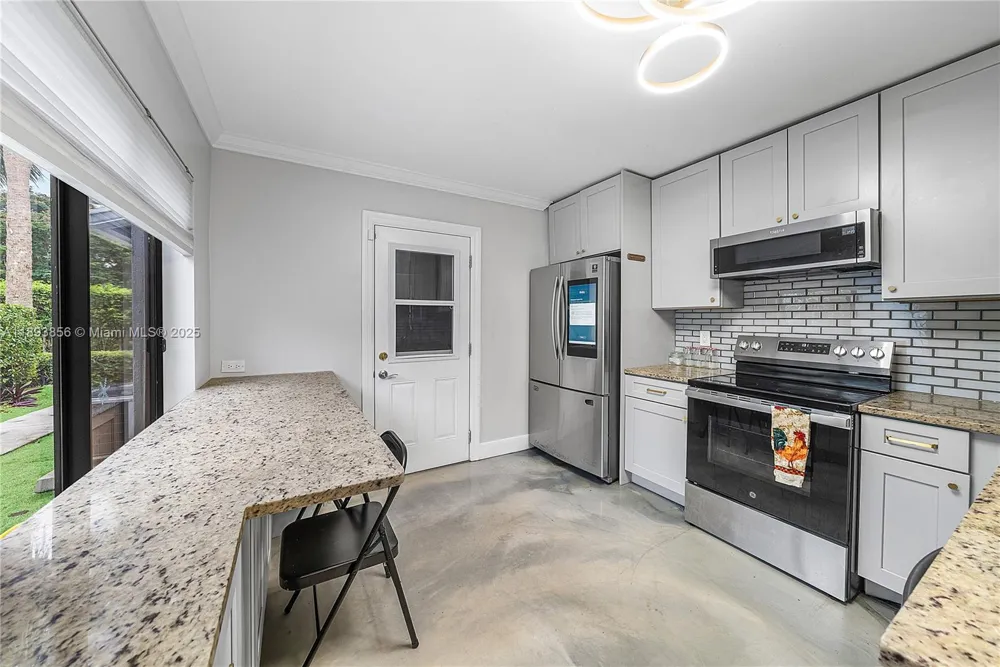 3875 Island club w Lantana, FL 33462