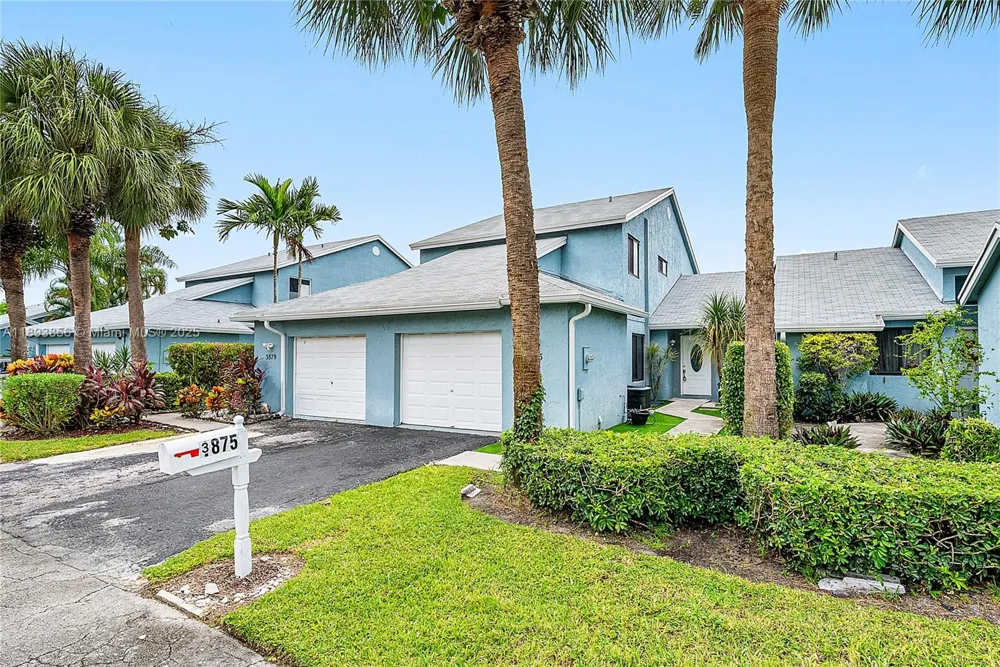 3875 Island club w Lantana, FL 33462