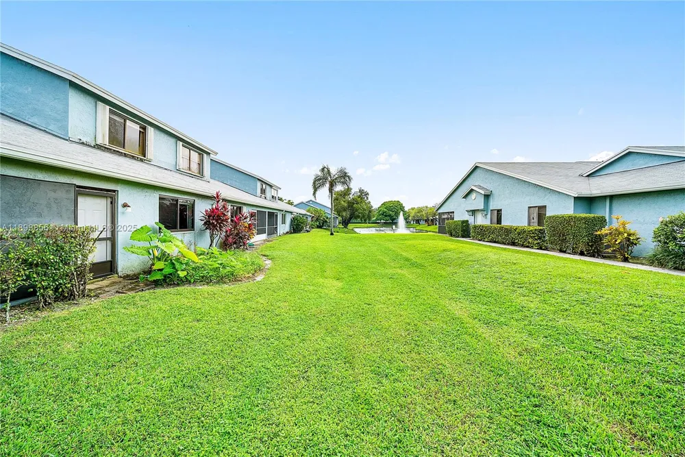 3875 Island club w Lantana, FL 33462