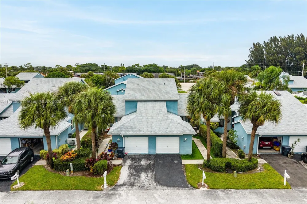 3875 Island club w Lantana, FL 33462
