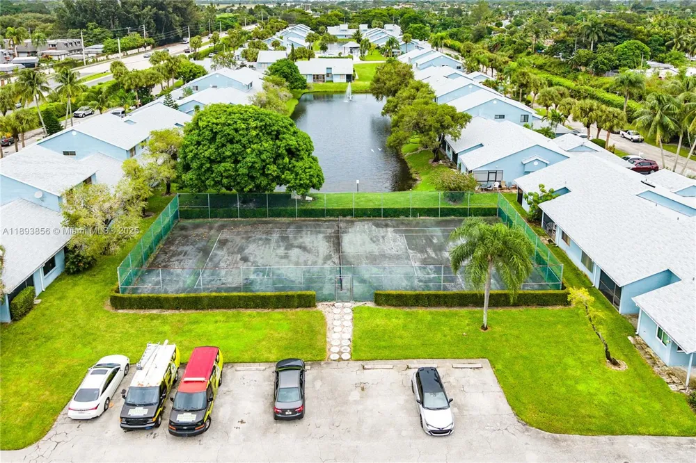 3875 Island club w Lantana, FL 33462