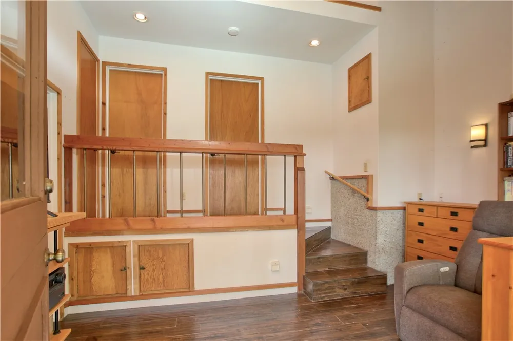 1021 Hillcrest Cambria, CA 93428