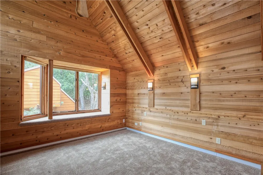 1021 Hillcrest Cambria, CA 93428