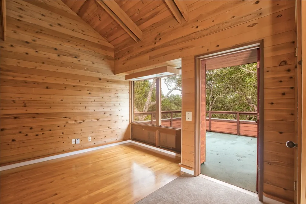 1021 Hillcrest Cambria, CA 93428