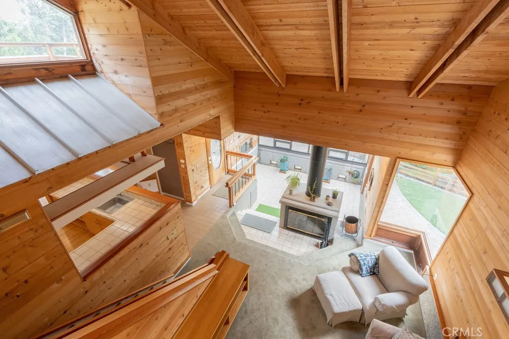 1021 Hillcrest Cambria, CA 93428