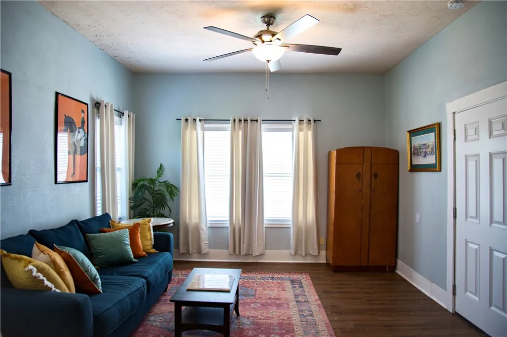 1318 Mesquite Street Corpus Christi, TX 78401