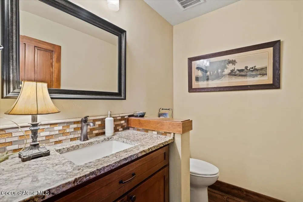 1538 E BRUIN LOOP Hayden, ID 83835