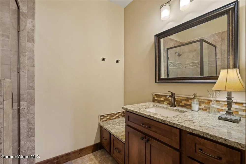 1538 E BRUIN LOOP Hayden, ID 83835