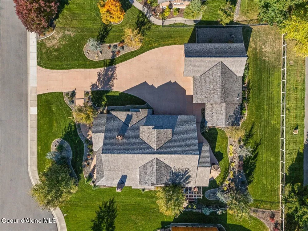 1538 E BRUIN LOOP Hayden, ID 83835