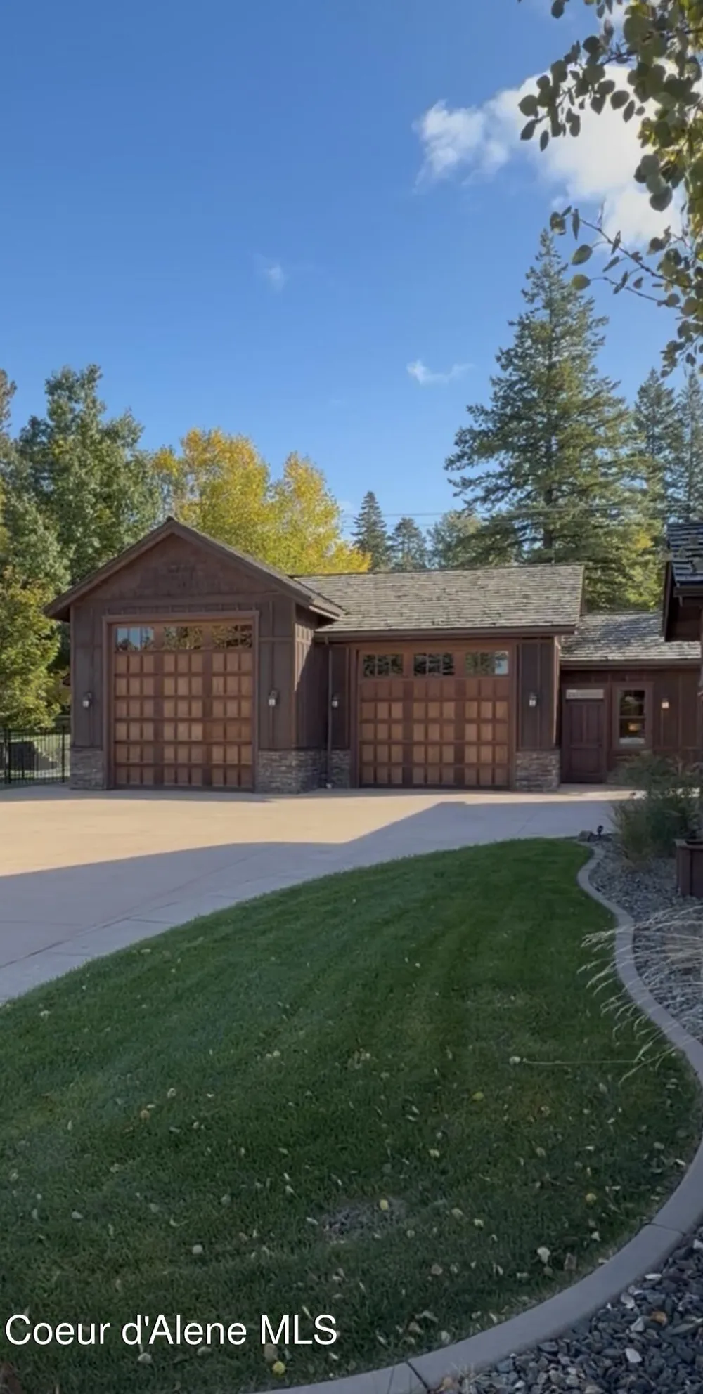 1538 E BRUIN LOOP Hayden, ID 83835