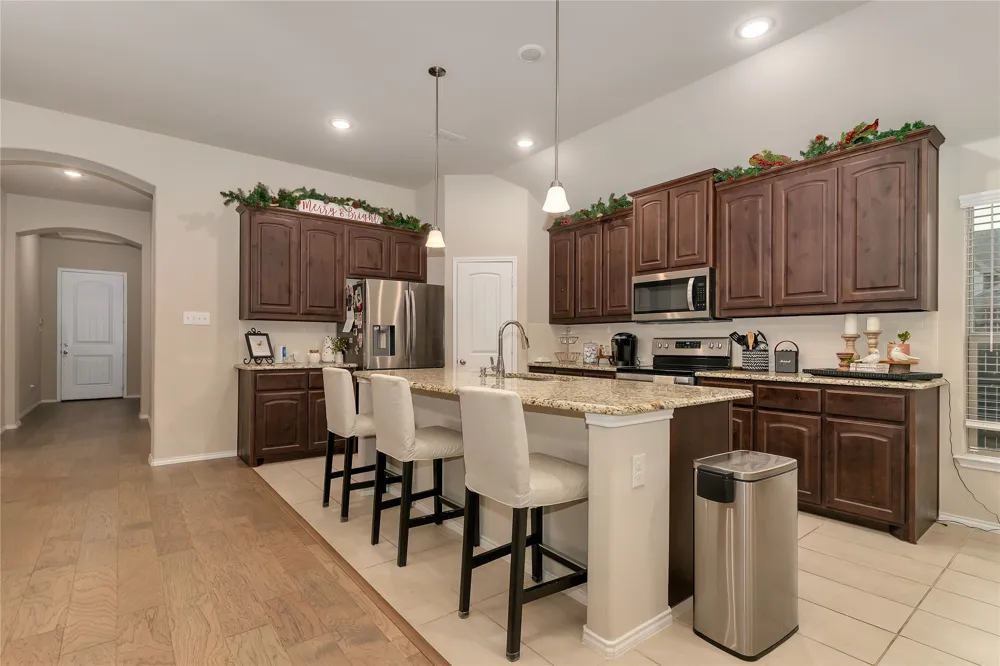 120 Cheryl Drive Keene, TX 76059