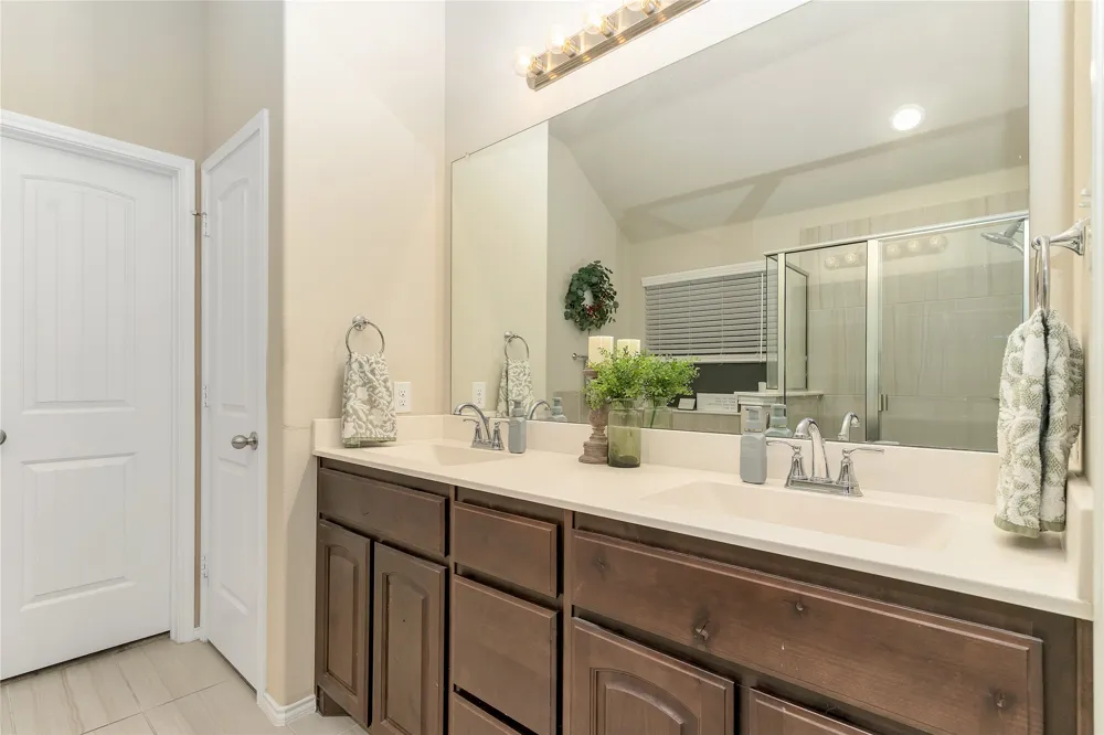 120 Cheryl Drive Keene, TX 76059