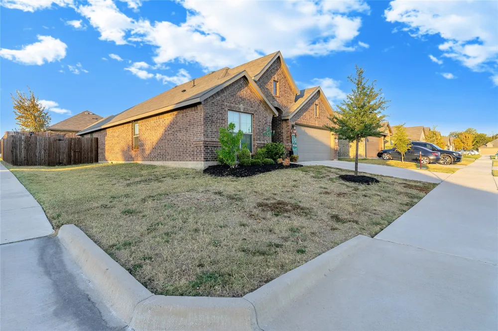 120 Cheryl Drive Keene, TX 76059