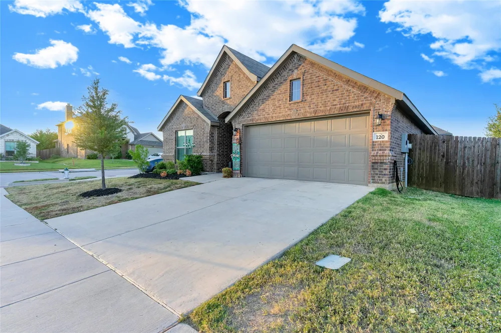 120 Cheryl Drive Keene, TX 76059