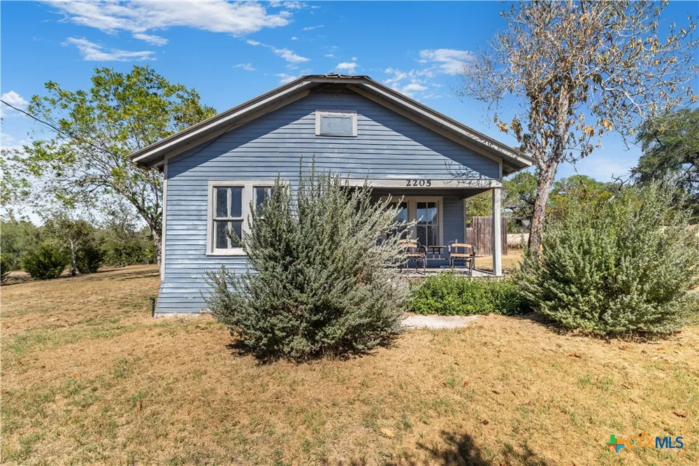 2205 Meyersville Road Meyersville, TX 77974