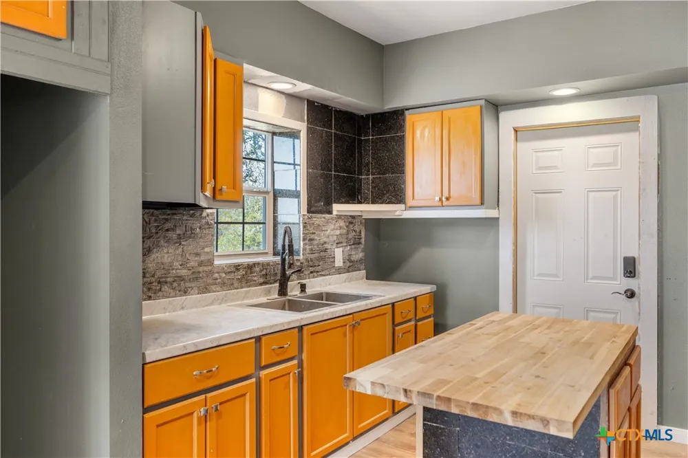 2205 Meyersville Road Meyersville, TX 77974