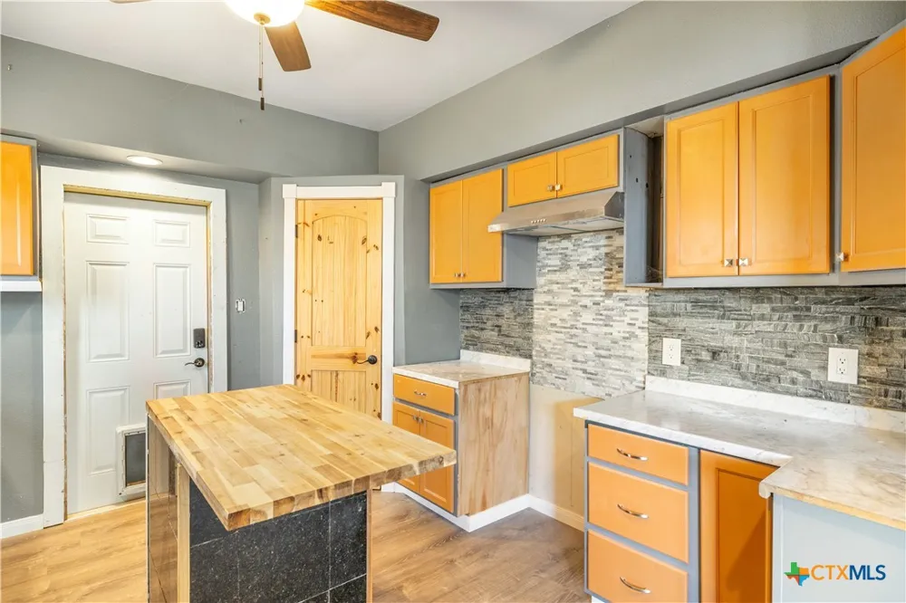 2205 Meyersville Road Meyersville, TX 77974