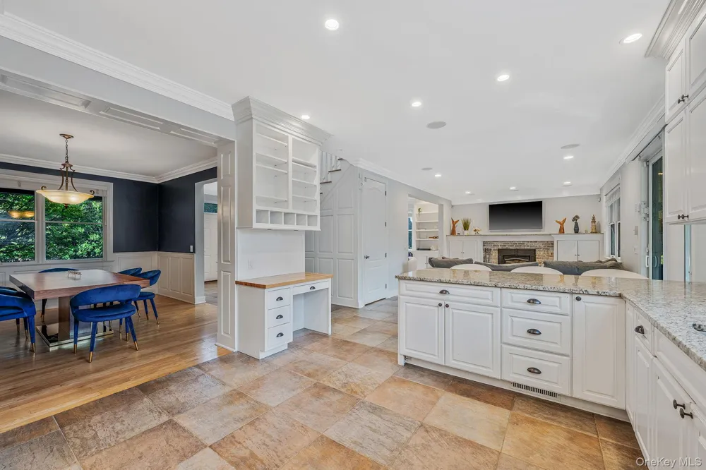 32A Vail Avenue East Quogue, NY 11942