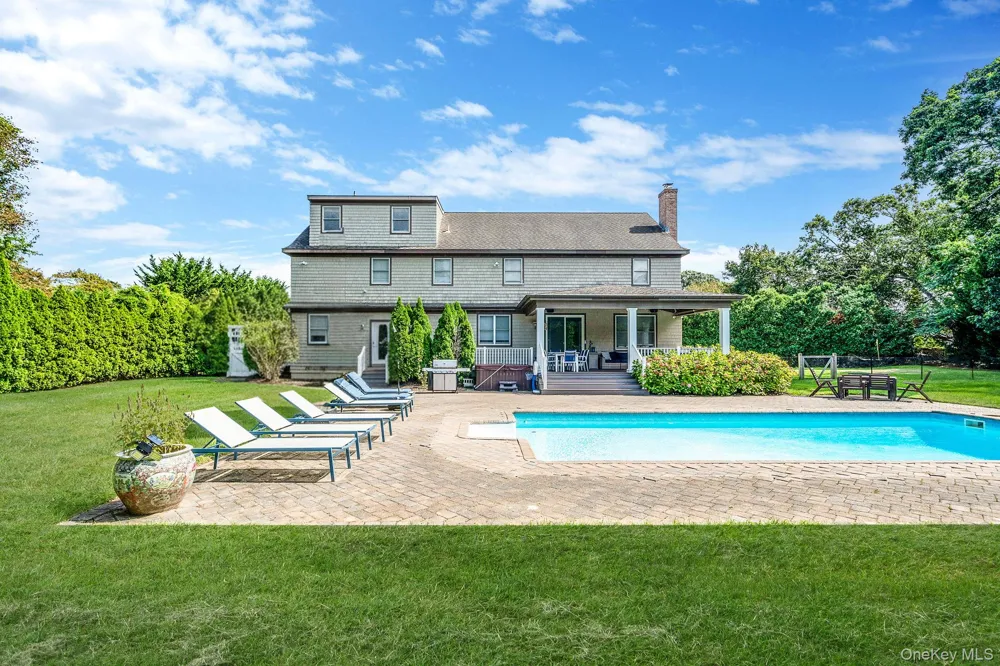 32A Vail Avenue East Quogue, NY 11942