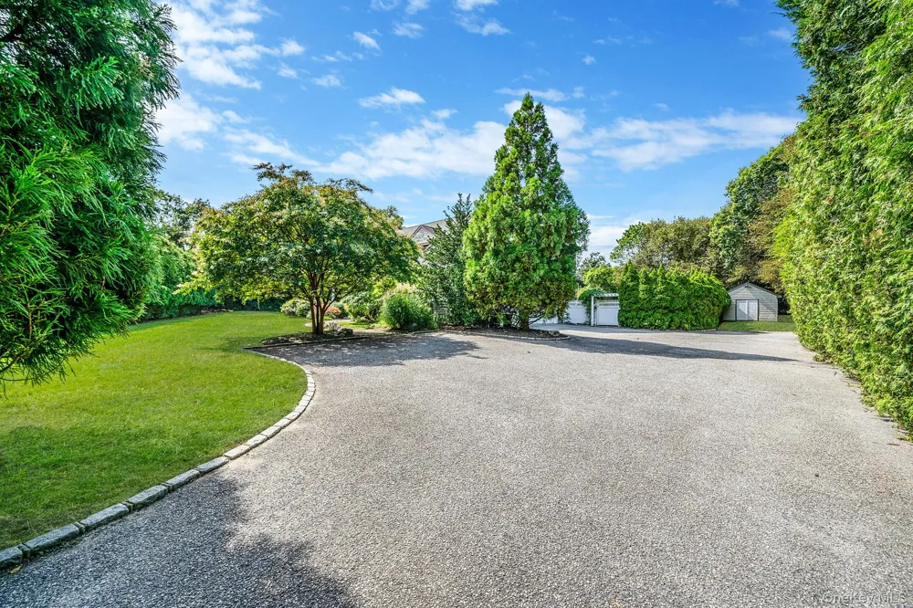32A Vail Avenue East Quogue, NY 11942