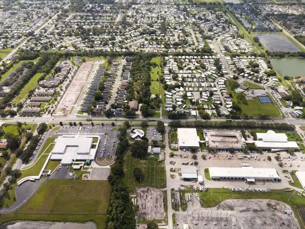 6250 PERSHING AVENUE Orlando, FL 32822