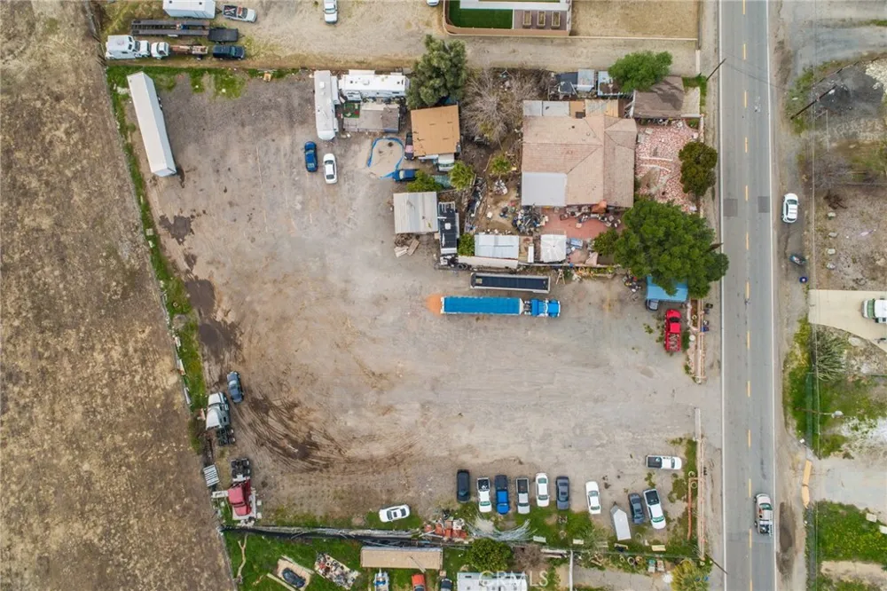 19597 Jurupa Avenue Bloomington, CA 92316