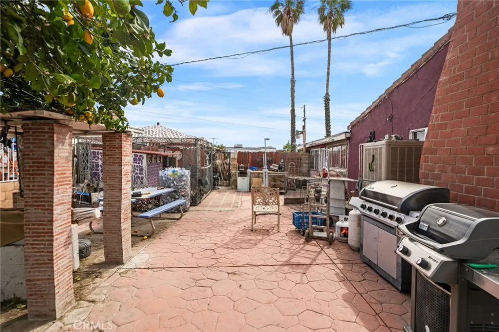 19597 Jurupa Avenue Bloomington, CA 92316
