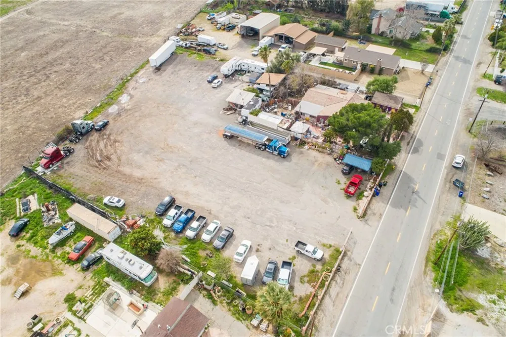 19597 Jurupa Avenue Bloomington, CA 92316