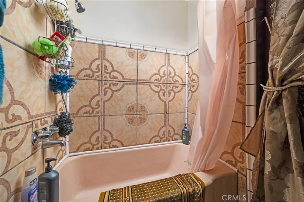 19597 Jurupa Avenue Bloomington, CA 92316