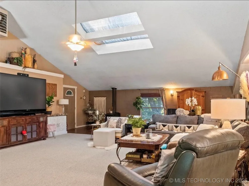 21461 E Apache Street Catoosa, OK 74015
