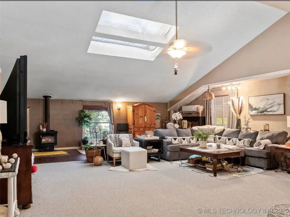 21461 E Apache Street Catoosa, OK 74015