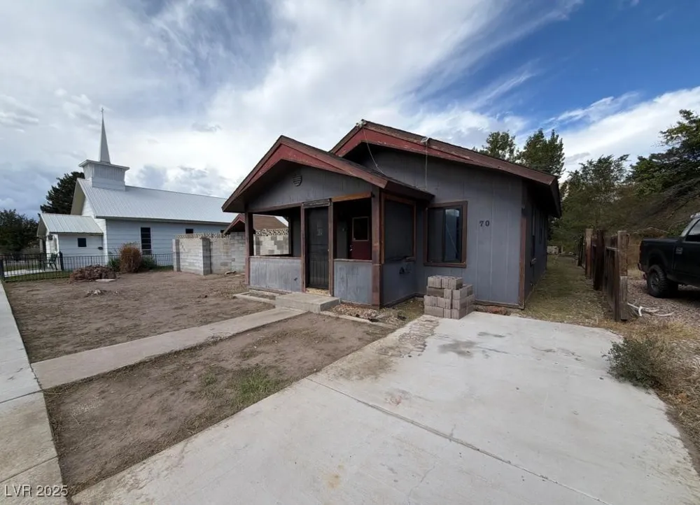 70 Tennille Street Caliente, NV 89008