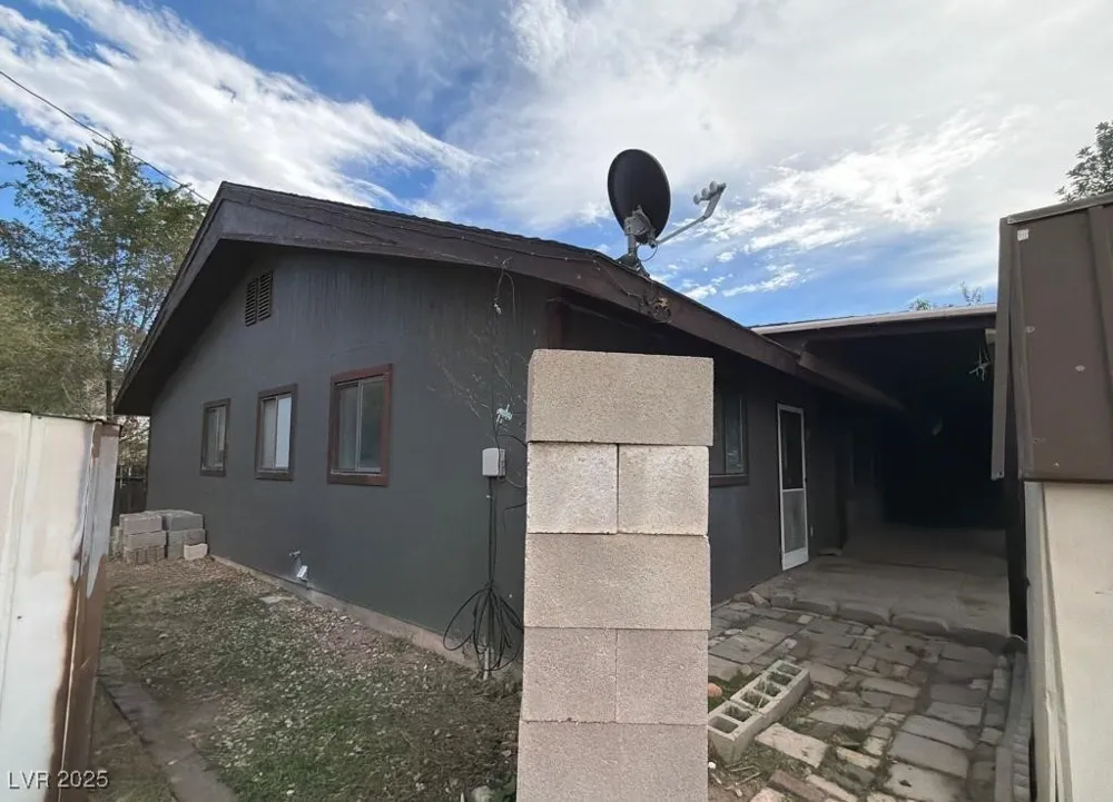 70 Tennille Street Caliente, NV 89008