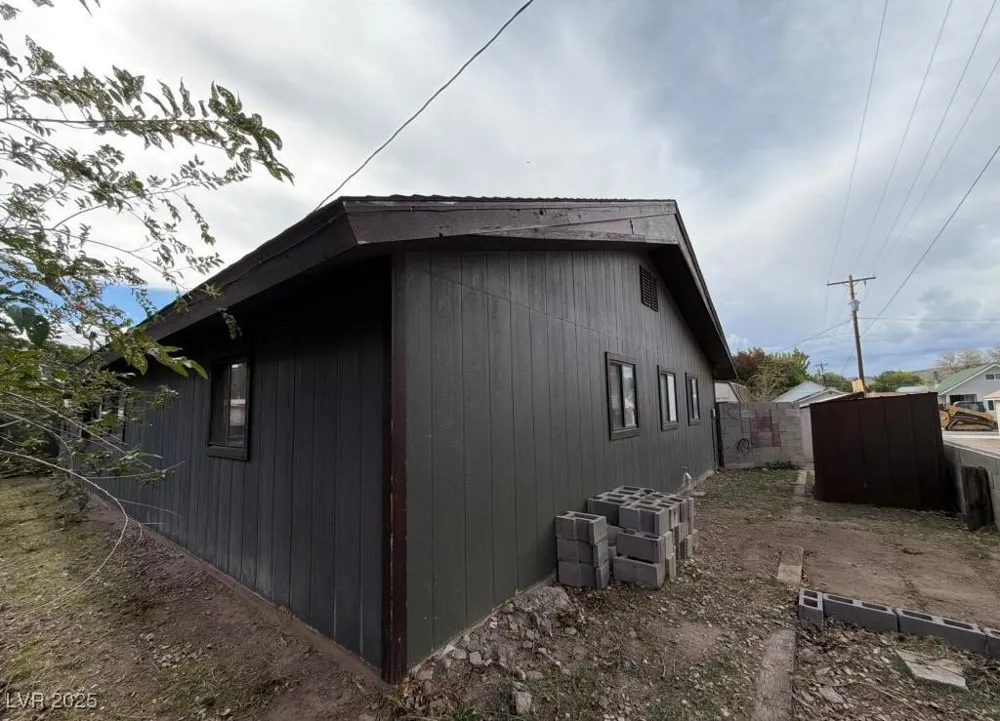 70 Tennille Street Caliente, NV 89008