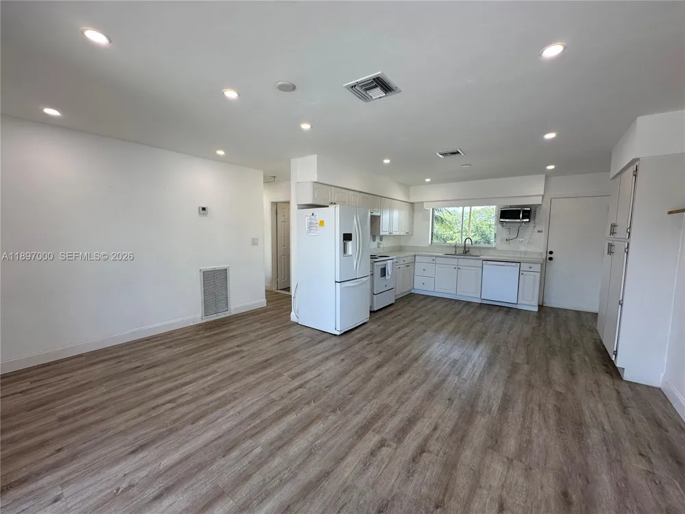 164 Venetian Dr Islamorada, FL 33036